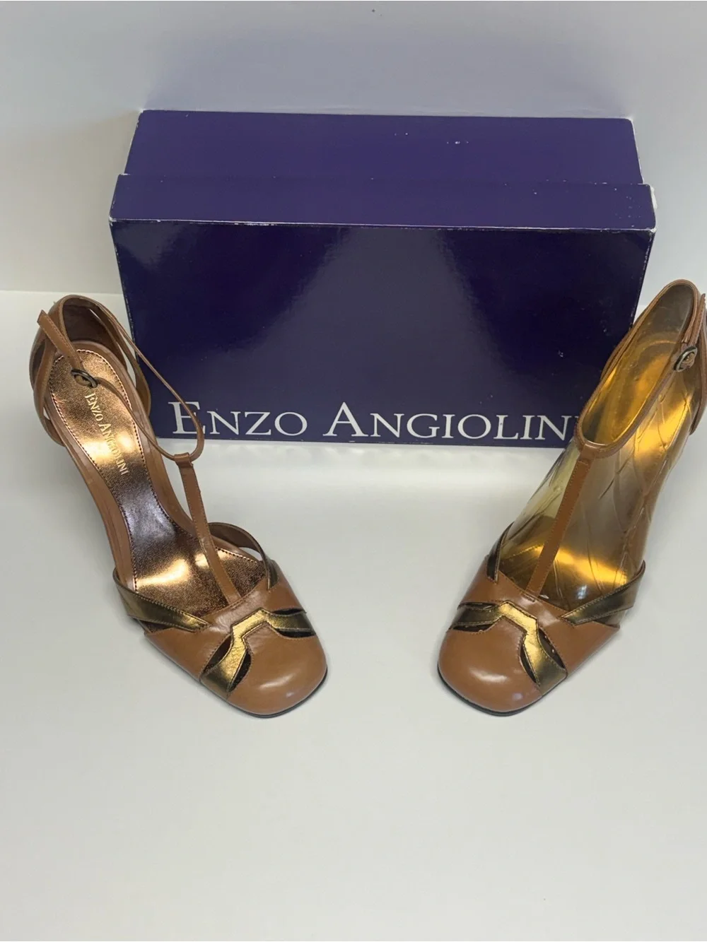 Enzo Angiolini Tan Brown Leather T-Strap Heels with Gold Accents